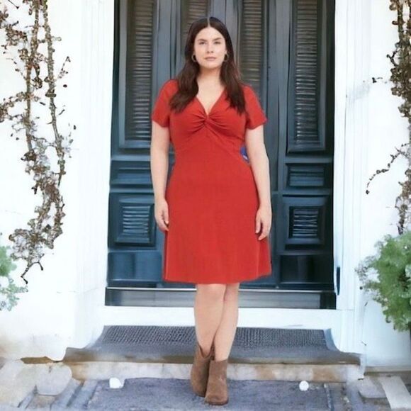 Torrid Knit Ribbed Twist Front Babydoll Style Dress Size 3X - Picture 1 of 14